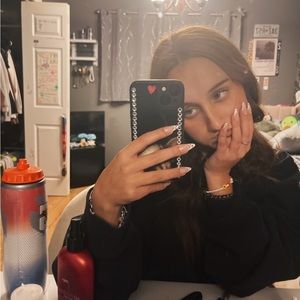 Meet your Posher, Briana